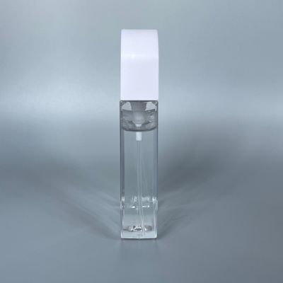 ISO Certified 50ml Card Pump Perfume Bottle with White Color and Card Shape Sprayer